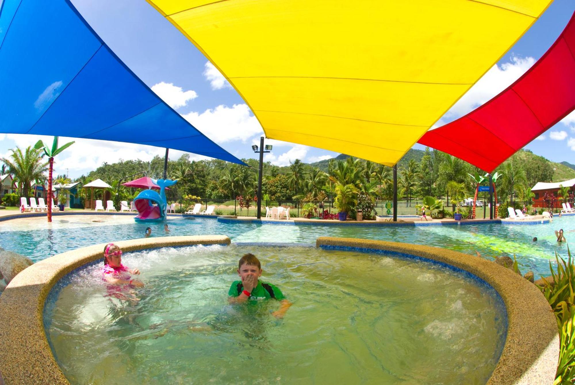 Ingenia Holidays Cairns Coconut Exterior foto Splash Island