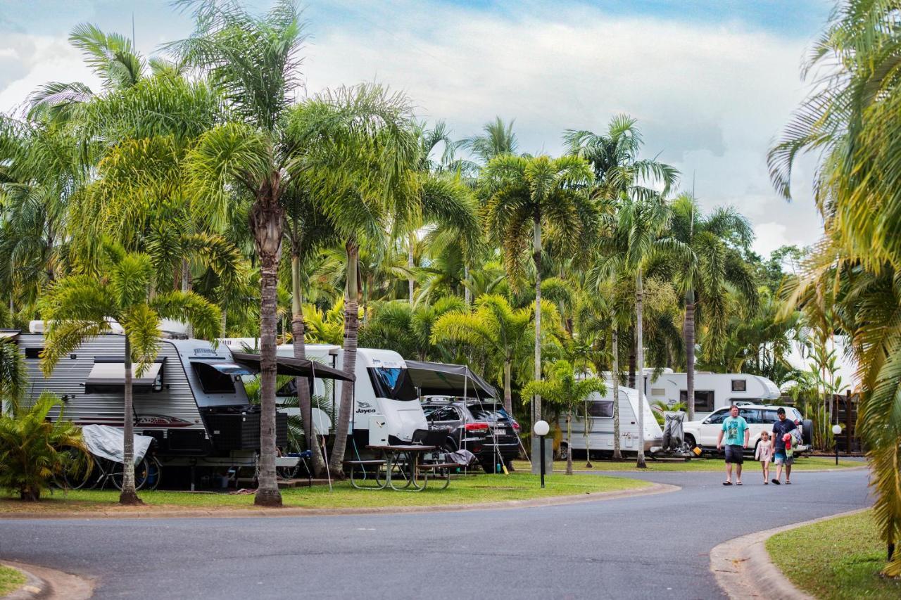 Ingenia Holidays Cairns Coconut Exterior foto A caravan park in Queensland, Australia